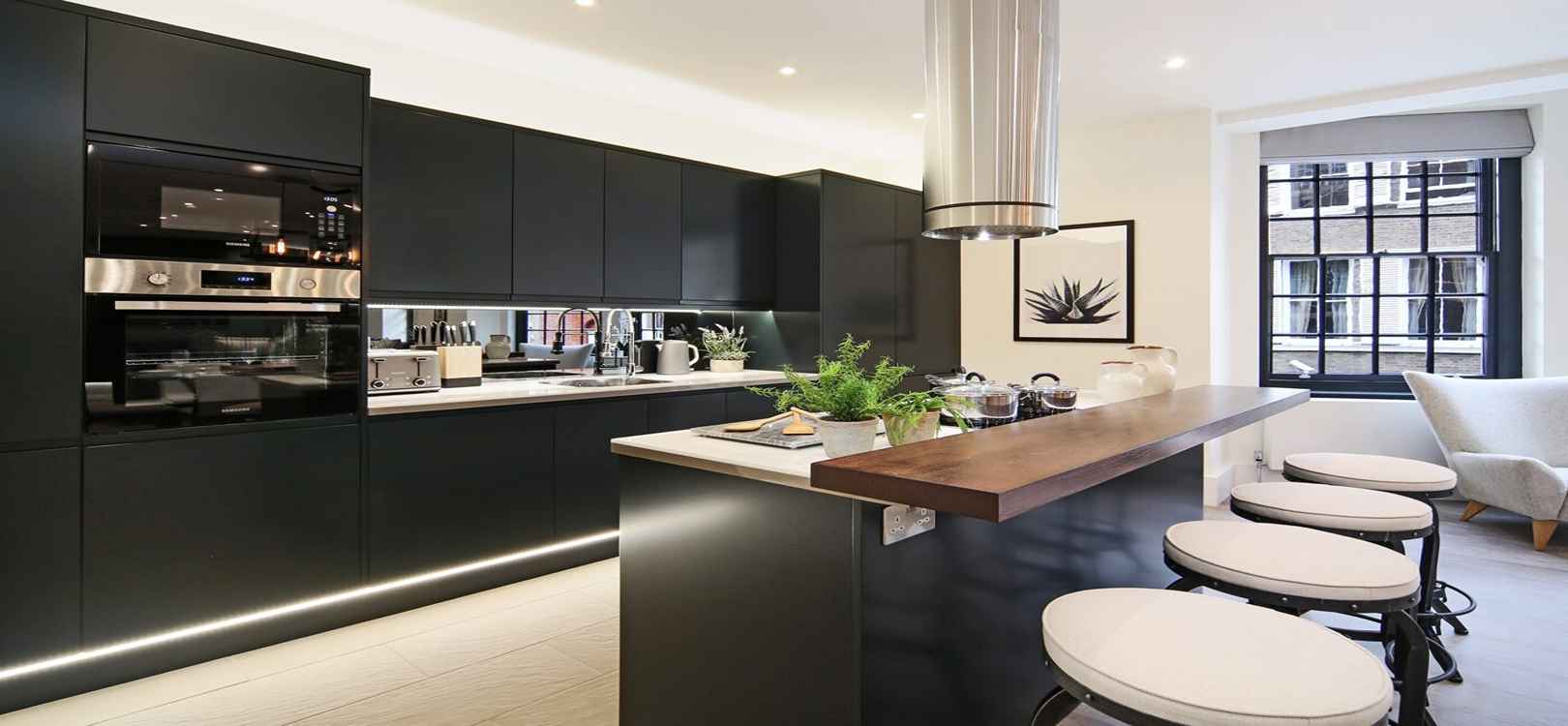 Property refurbishment planning and construction service in Upminster